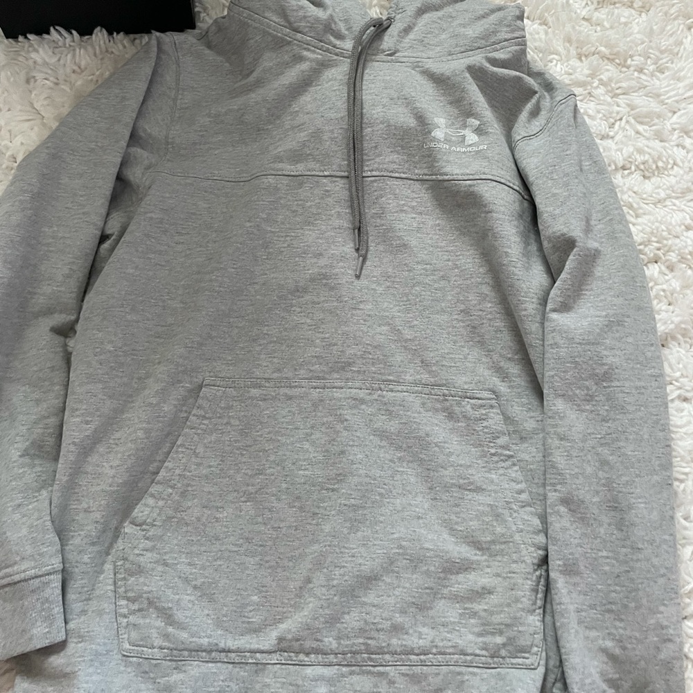 small under armor hoodie